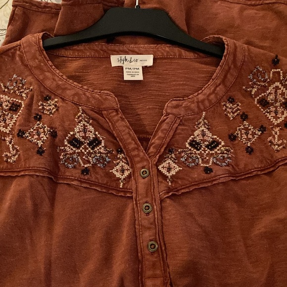 NWT - Style & Co Rust Bohemium Open Neck Top Decorative Beads & Crystals - Sz PM - Picture 3 of 16